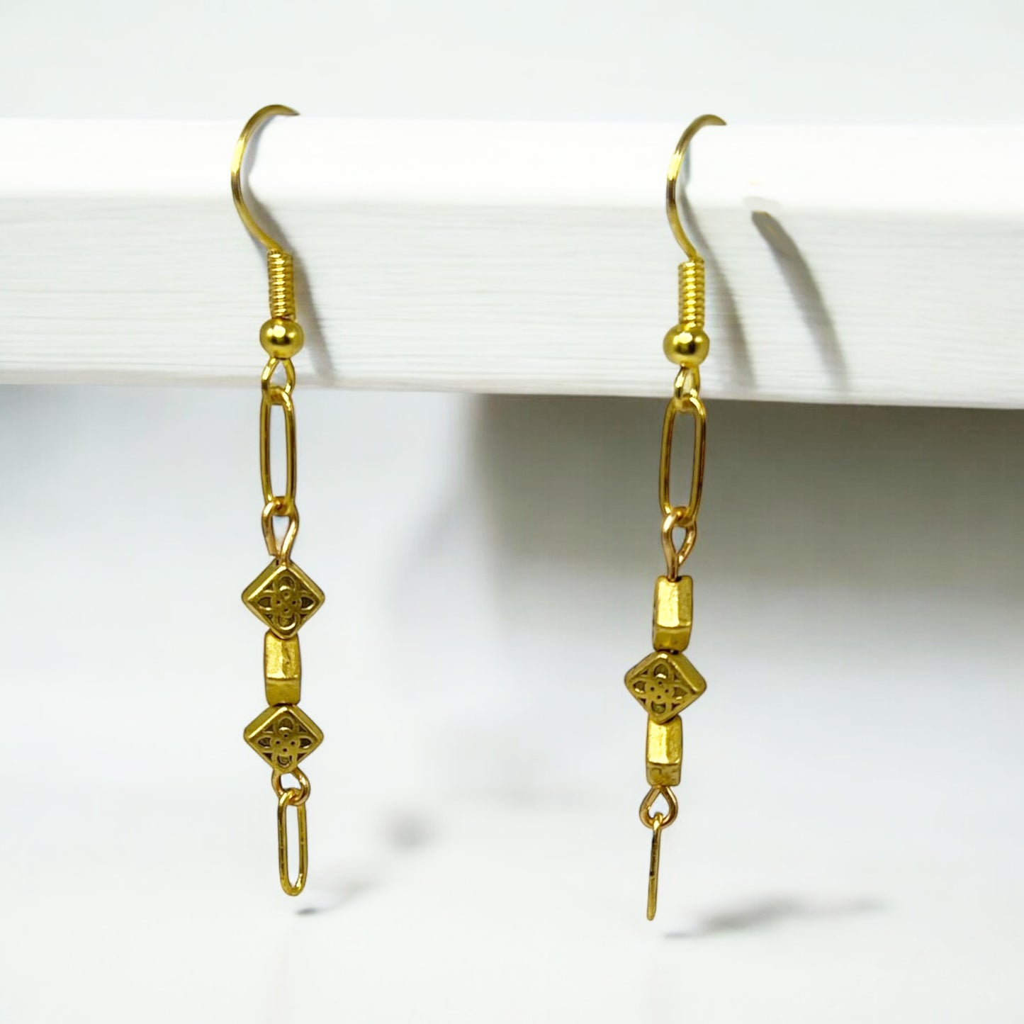 Gold Gillian- Earrings