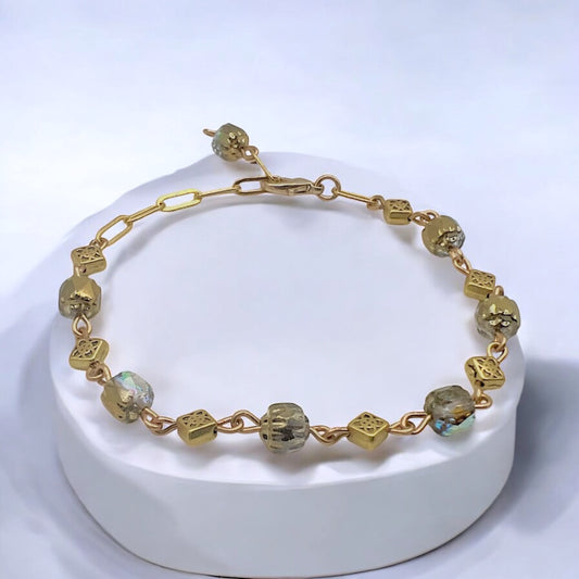 Gold Gillian- Bracelet